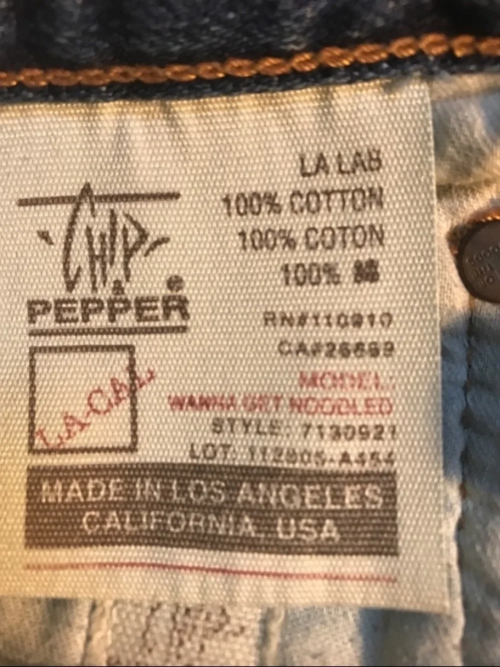 Vtg Y2K Chip and Pepper long leather button shorts jorts- back to school/ campus